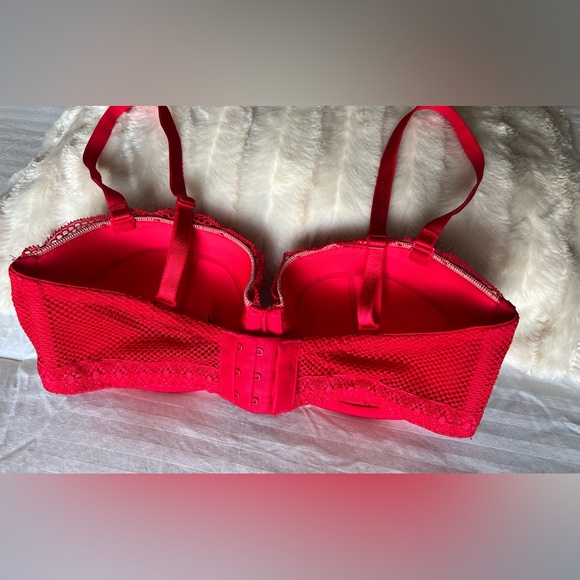Victoria Secret Very Sexy Balconet Red Lace Bra - Picture 5 of 11